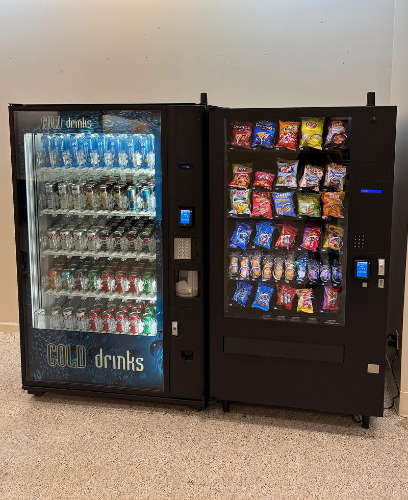 Quality used vending machine image